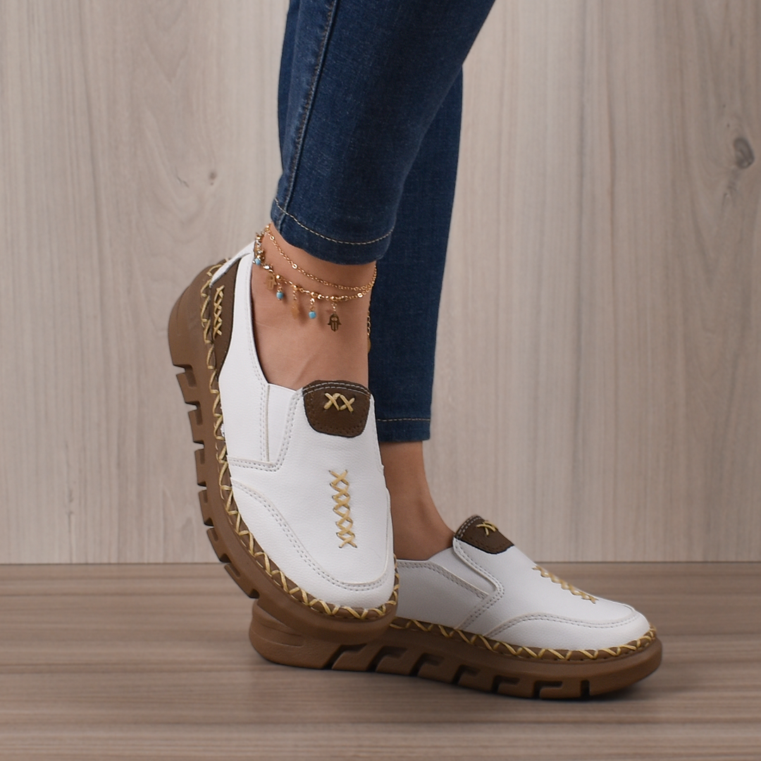 gid://shopify/MediaImage/24532733427806
