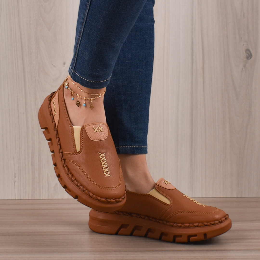gid://shopify/MediaImage/24532733460574