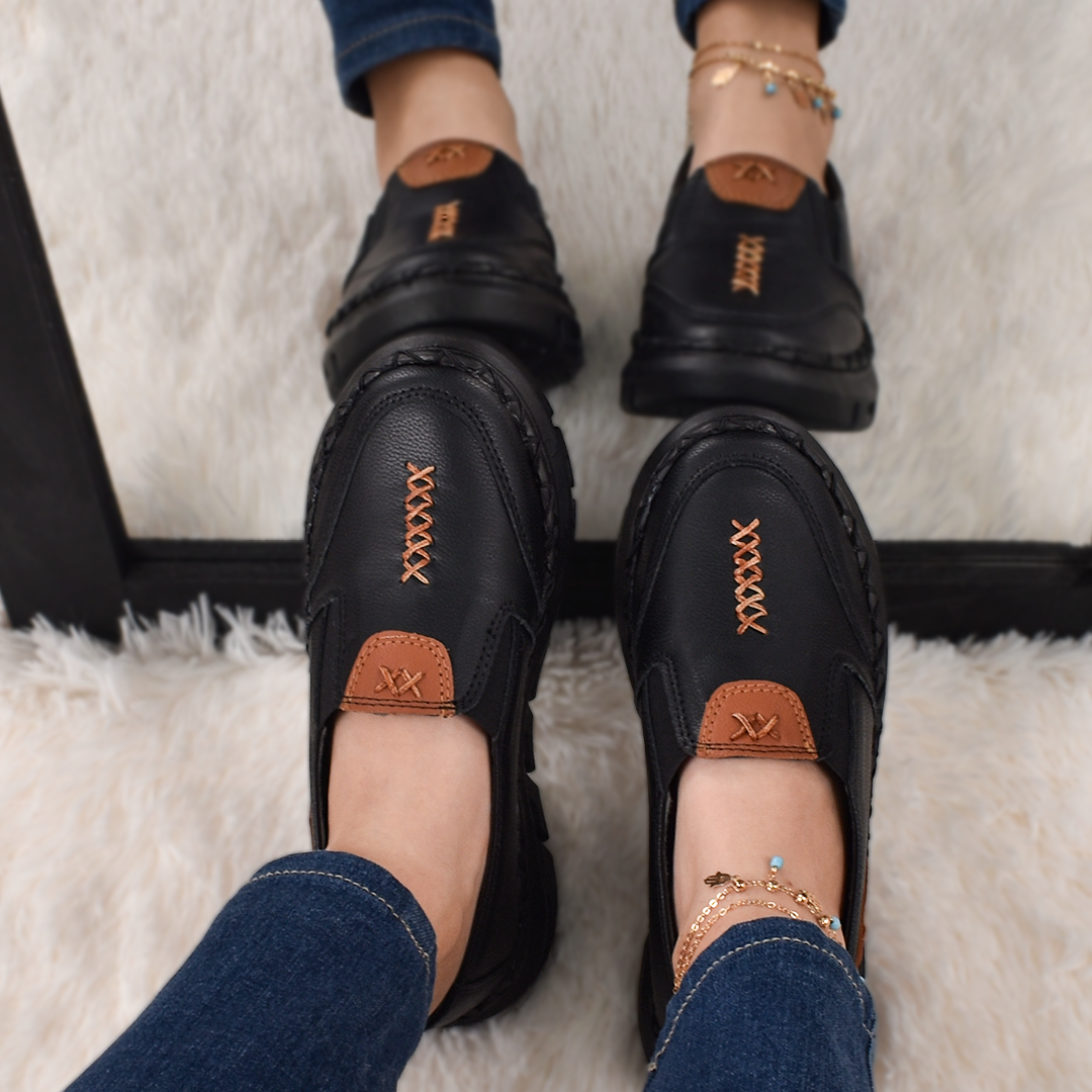 gid://shopify/MediaImage/24532733526110